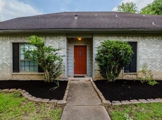 2823 Green Fields Dr, Sugar Land, TX 77479