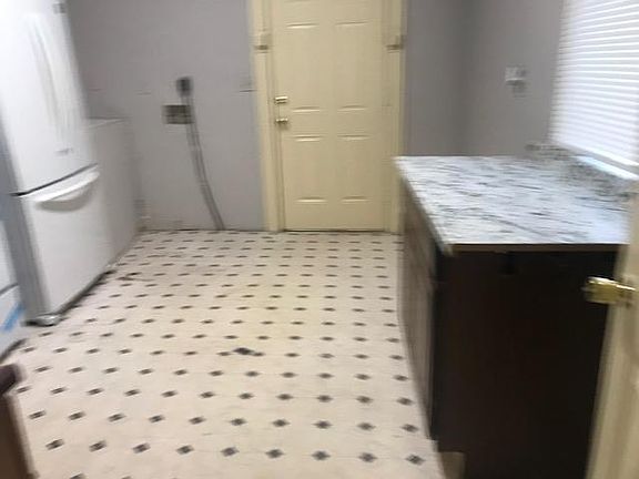 5th image of 510 S Hennessey St