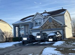 1669 Montclair Dr, Elgin, IL