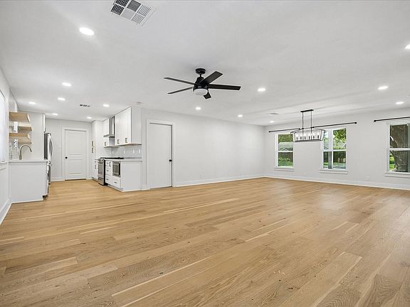 5th image of 4725 Spellman Rd