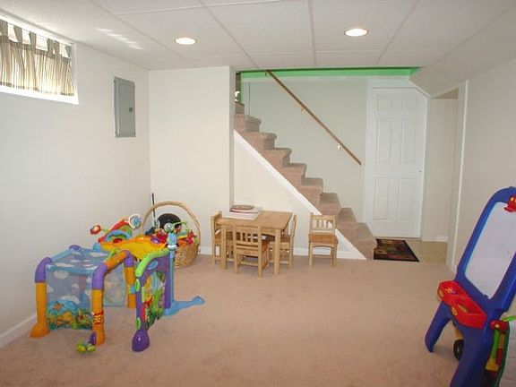 4th image of 1200 Mundy Dr