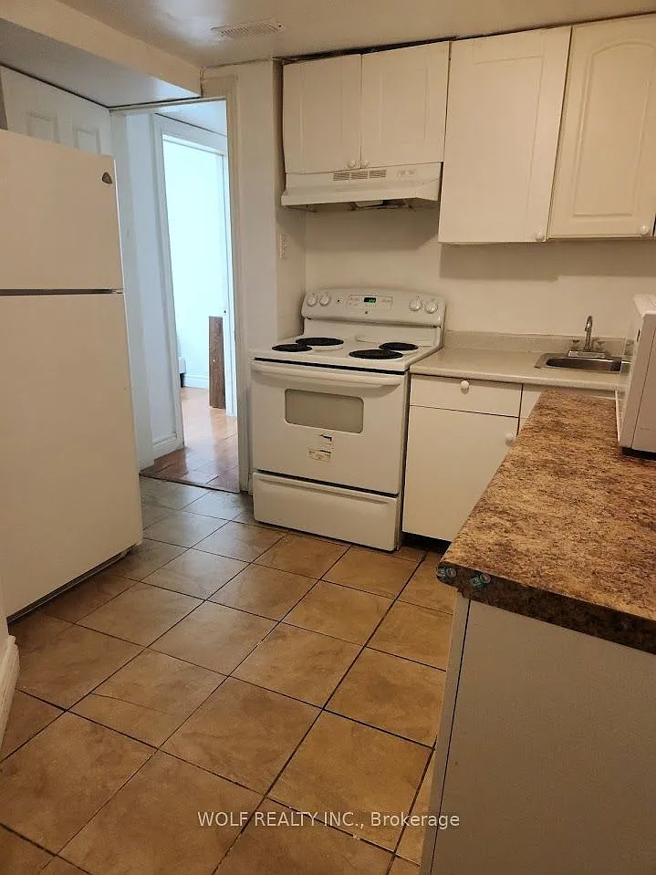 8 bed, $1,950 — Photo 4