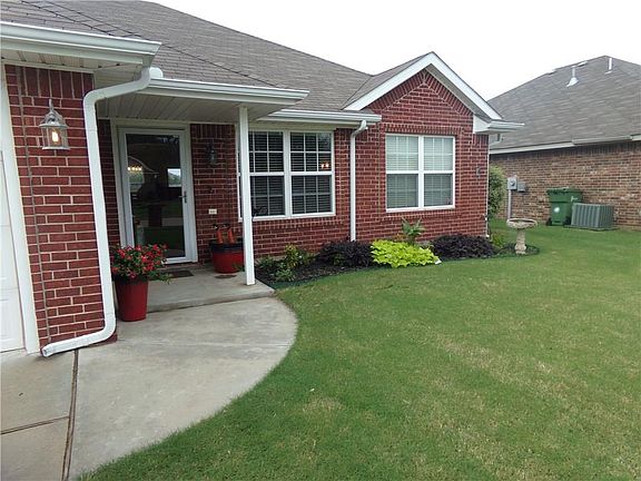 4th image of 4708 Wagner Lake Dr