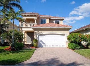 8509 Sumner Ave, Fort Myers, FL 33908