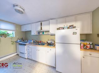 37 Westgate Rd APT 4, Chestnut Hill, MA 02467