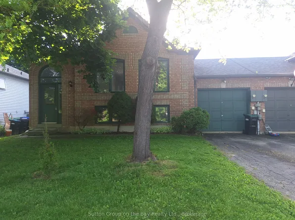 67 Fernbrook Dr, Wasaga Beach, ON L9Z 1G4