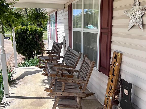 5th image of 925 Mount Torrey Rd