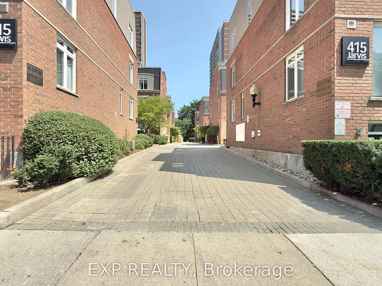 415 Jarvis St #397 — Photo 23