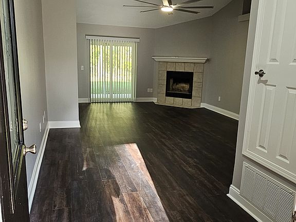 2nd image of 3013 N 21st Ave