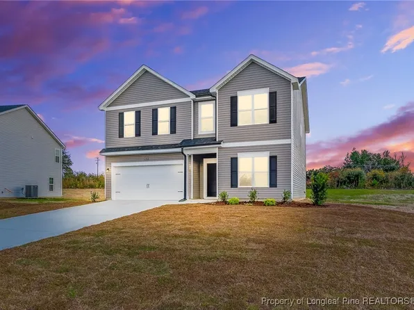 349 Ashley Heights Dr, Aberdeen, NC 28376