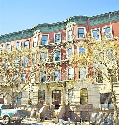 Rented by R New York | media 13