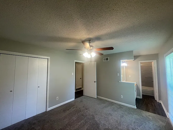7028 Rose Trail Dr — Photo 19