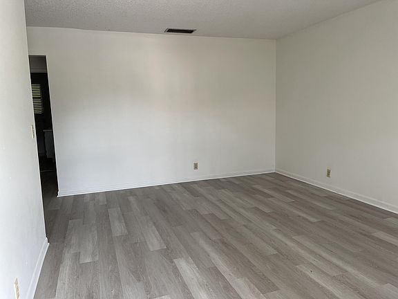 3rd image of 1733 3rd Ave N APT 19