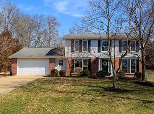 164 Lucerne Place Dr, Ballwin, MO 63011