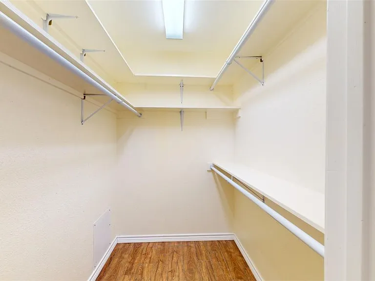 904 University Oaks Blvd #97 — Photo 20