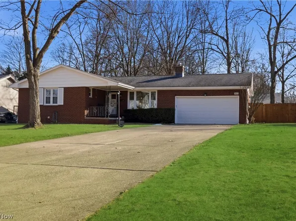 1853 Lancaster Dr, Youngstown, OH 44511