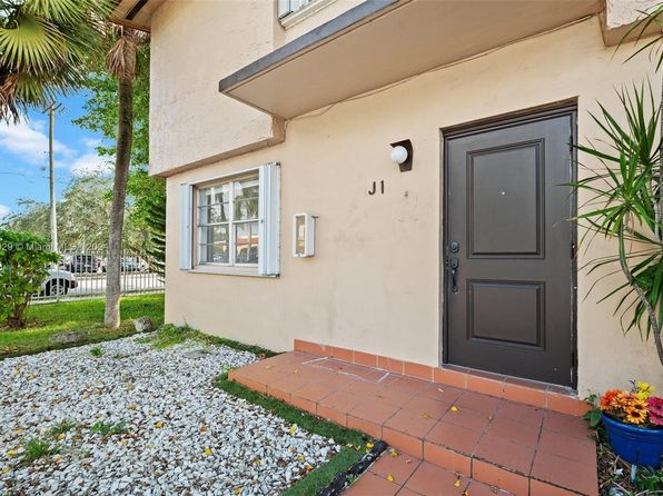 130 SW 108th Ave APT J1, Sweetwater, FL 33174