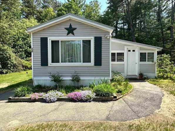 28 Hemlock Drive, Tamworth, NH 03886