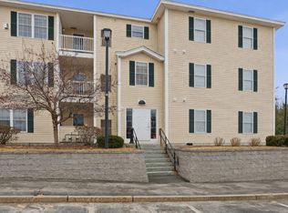 10 Vista Ridge Dr Unit 2, Londonderry, NH 03053