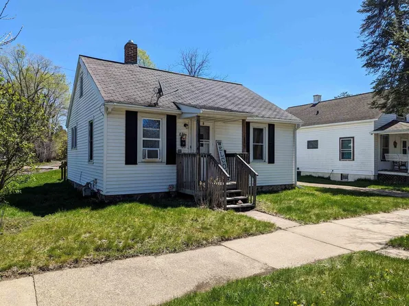 821 South 9TH AVENUE, Wausau, WI 54401