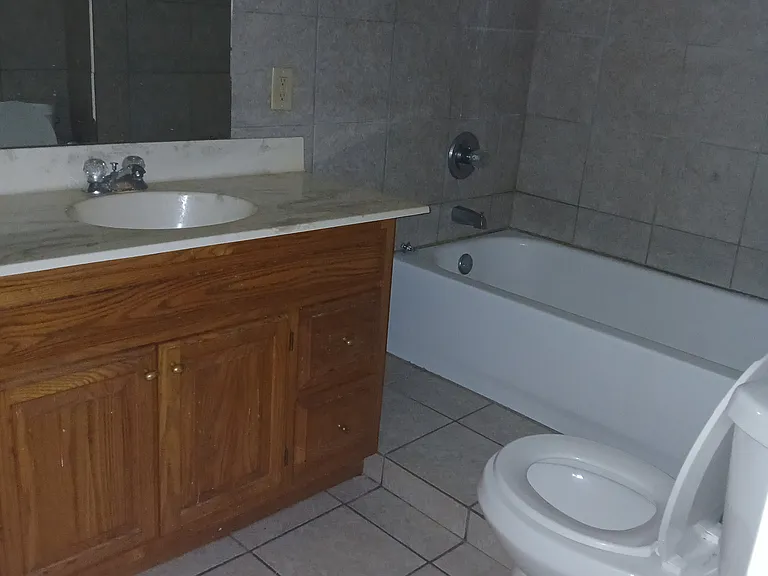 632 High St #3 — Photo 4