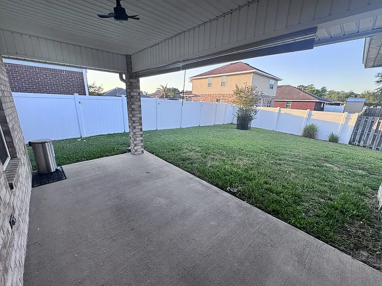 7565 Westland Oaks Dr — Photo 17