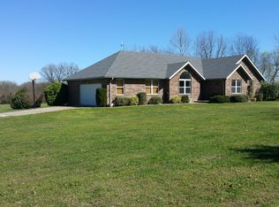 338 Robinson Rd, Clever, MO 65631