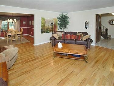 5th image of 3301 Hermar Ct