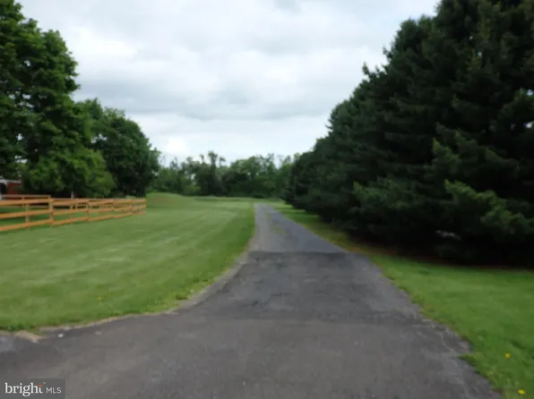 LOT 135 Three Trolley Bridge Rd, Quakertown, PA 18951