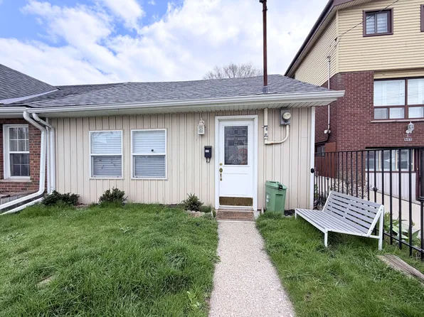 332 East Ave N, Hamilton, ON L8L 5J5