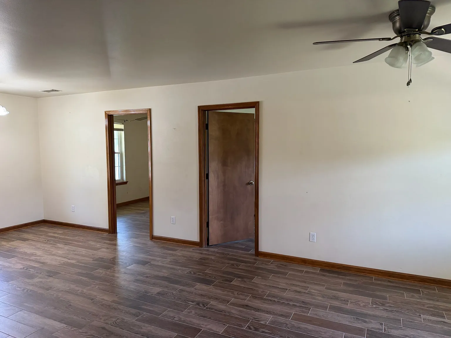 2 bed, 895 sqft, $850 — Photo 4
