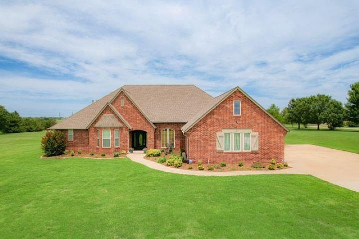 1st image of 2601 Fieldstone Trl