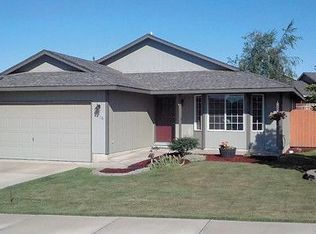 5416 Robert Wayne Dr, Pasco, WA