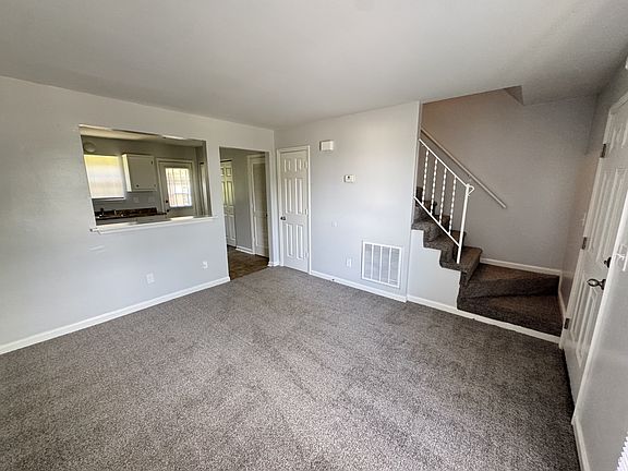 4th image of 3010 Conviser Dr