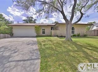 10231 Bull Run St, San Antonio, TX 78230