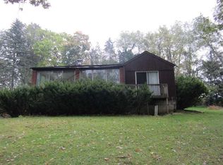 2250 Mars Hill Rd, Irwin, PA 15642