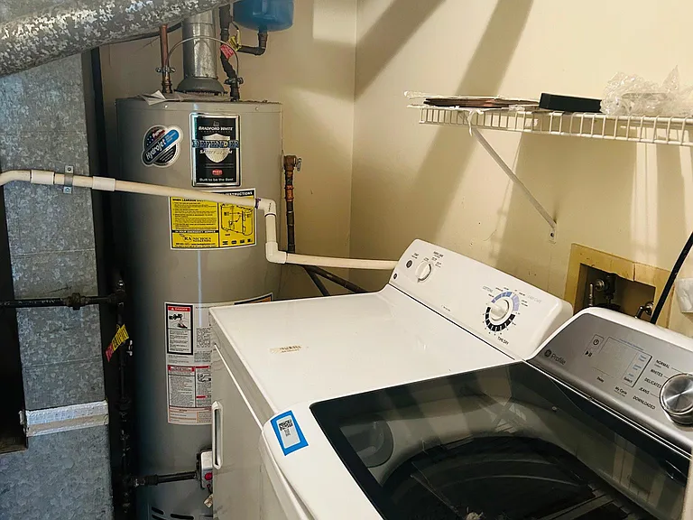 309 Trinity Ct #3 — Photo 23