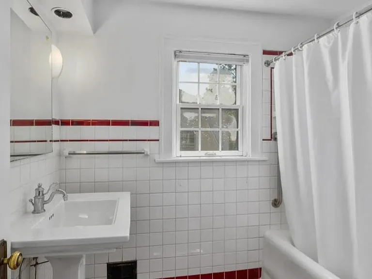 957 Maxwell Ave SE — Photo 27