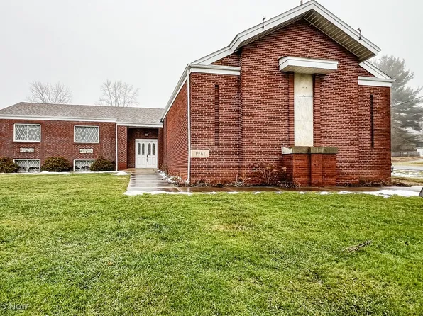 49238 Calcutta Smith Ferry Rd, East Liverpool, OH 43920