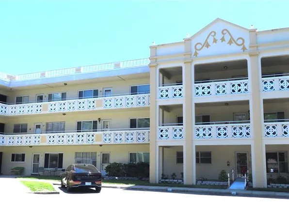 2285 Israeli Dr APT 17, Clearwater, FL 33763