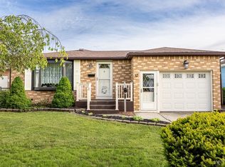 61 Cheekwood Dr, Cheektowaga, NY 14227