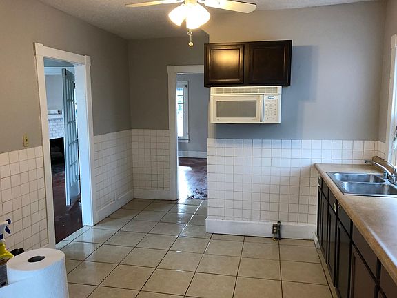 4th image of 852 Hodapp Ave
