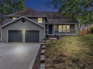 145 NW 100th Ter, Kansas City, MO 64155
