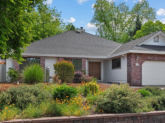 4th image of 3910 Adelheid Way