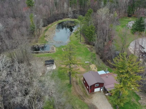 W2408 Sequin Rd, Marinette, WI 54143