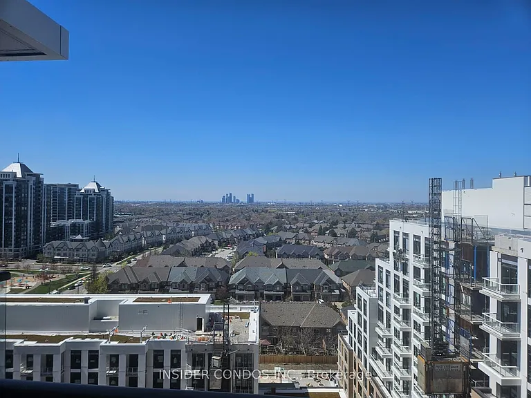 7950 Bathurst St #1412 — Photo 18