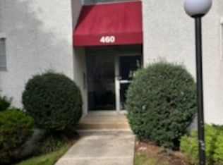 460 River Rd APT E, Nutley, NJ 07110