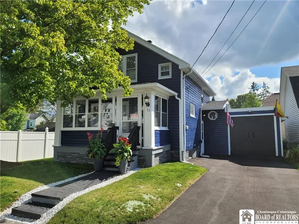 11 Brickel Pl, Jamestown, NY 14701