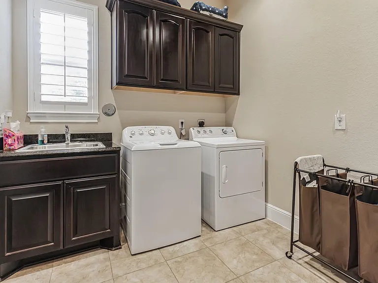 26310 Katy Springs Ln — Photo 20