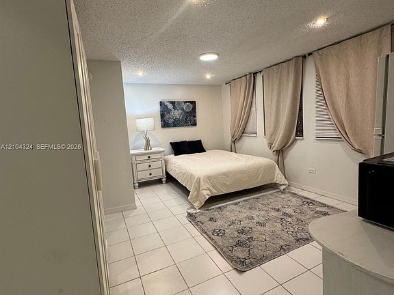3rd image of 89XX SW 83rd St #1